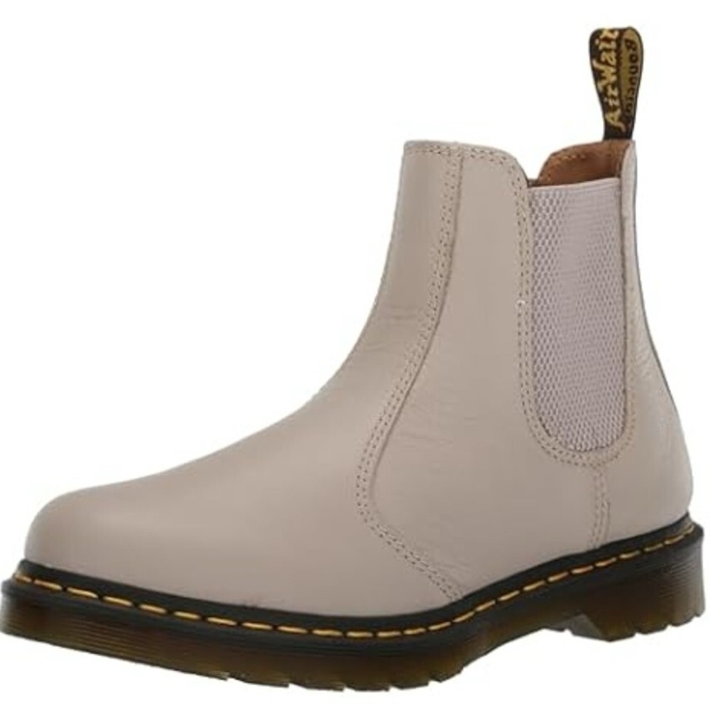 Dr. Martens Women's 2976 Virginia Leather Chelsea Ankle Boots (NWOT) - Picture 2 of 6